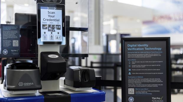 参议员希望限制政府在机场安检中使用面部识别技术